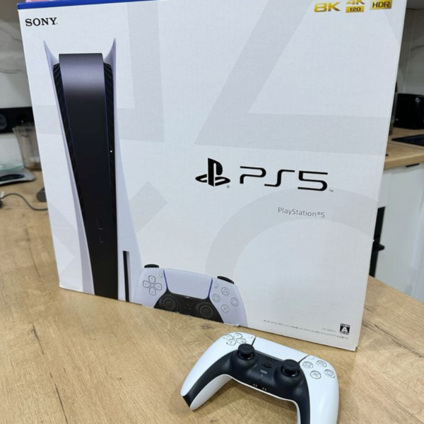 PlayStation 5 (PS5)